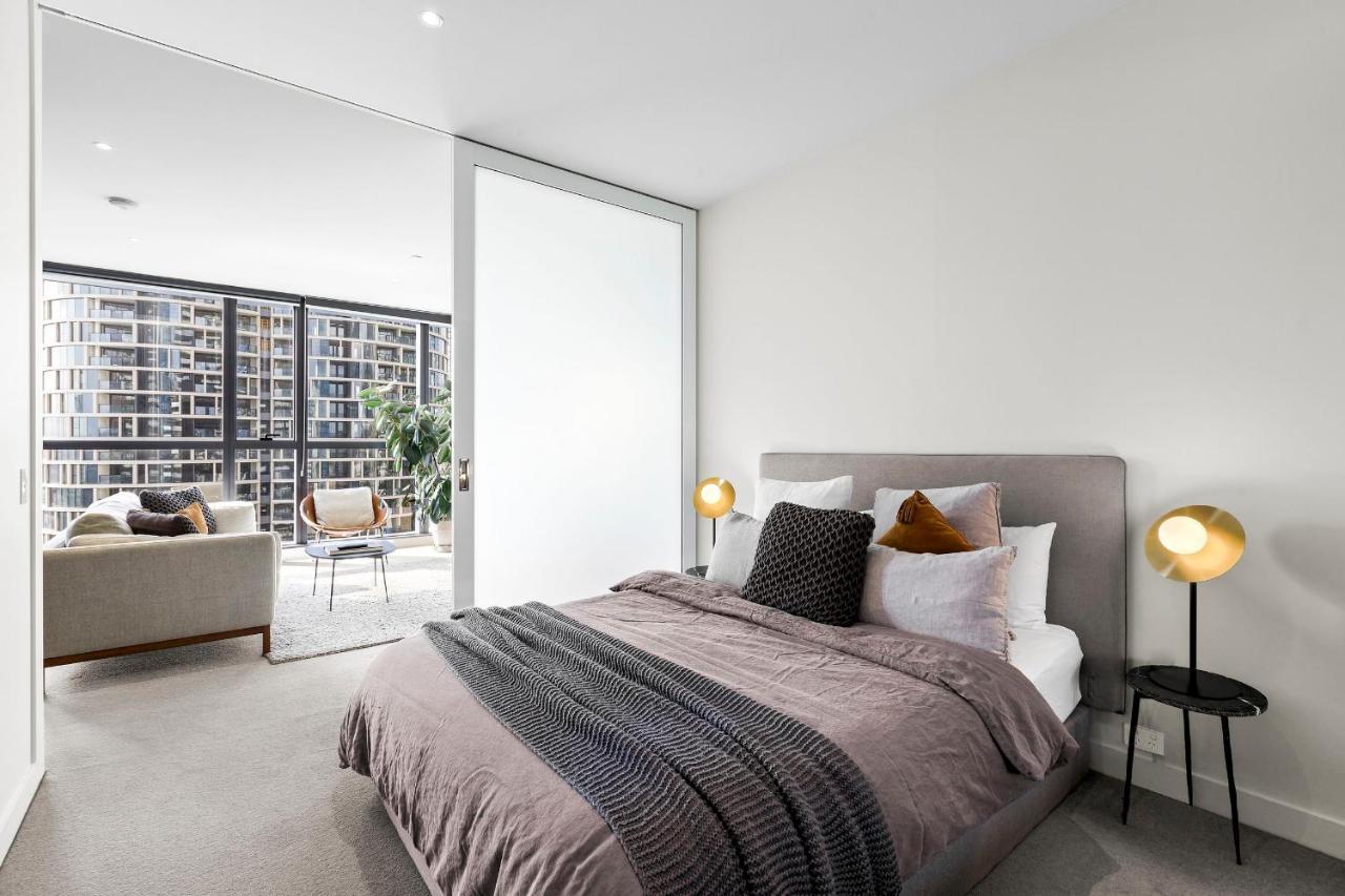 Luxuria Apartments - Fulton Lane Мельбурн Экстерьер фото