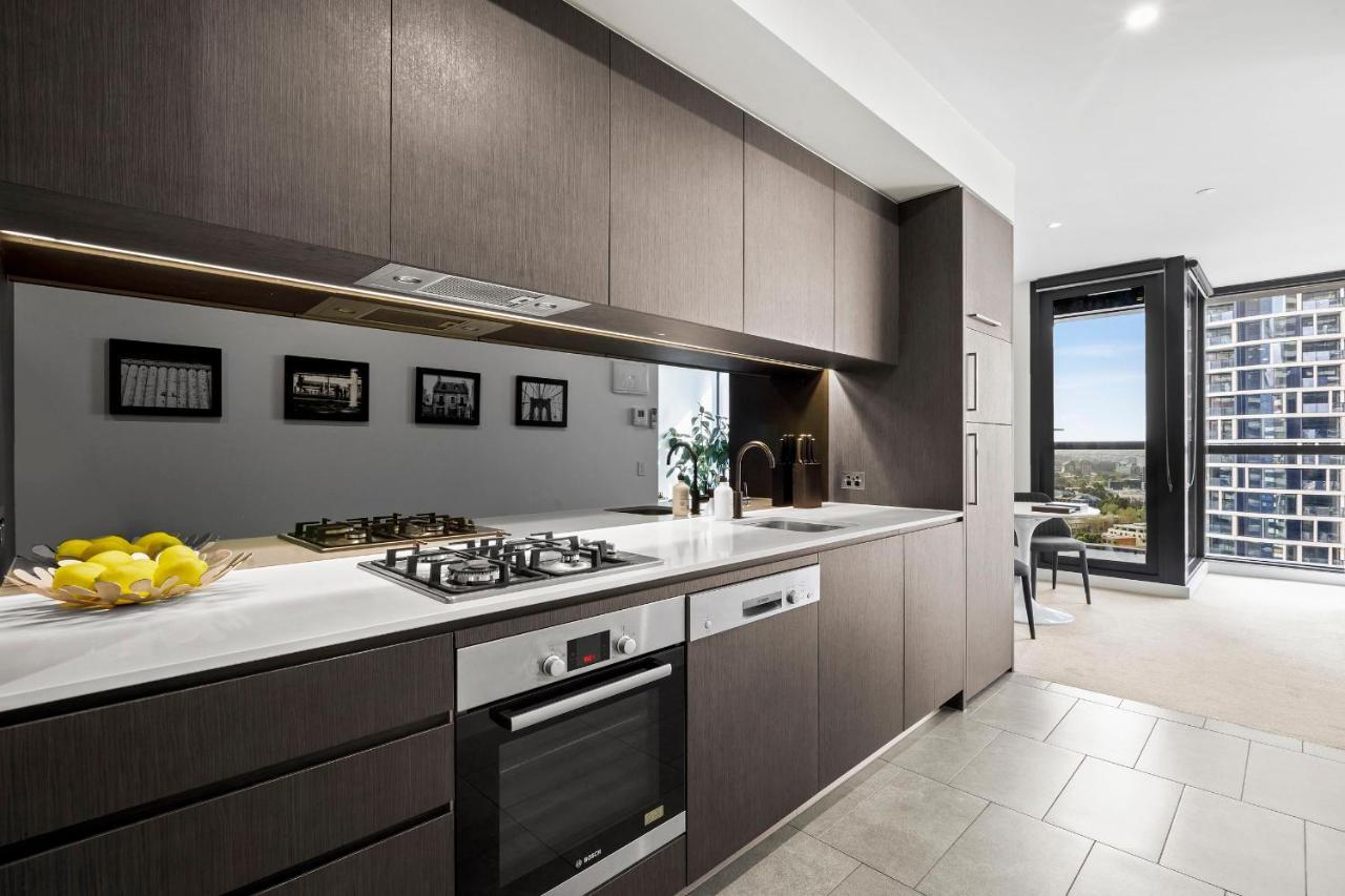 Luxuria Apartments - Fulton Lane Мельбурн Экстерьер фото